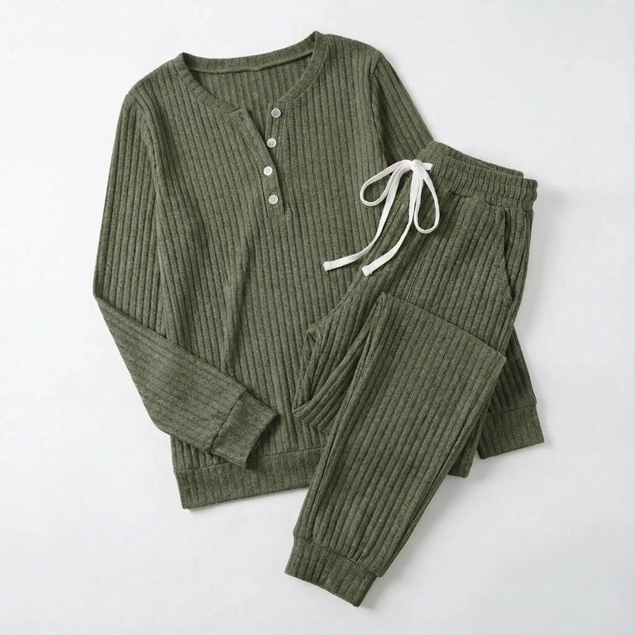 Tabitha Women's Ribbed Loungewear Set in Light Green
