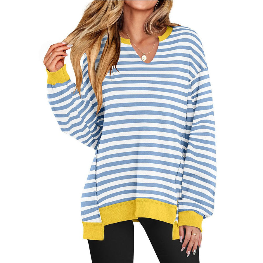Tamsin Casual Sweater with V-Neck in Light Blue