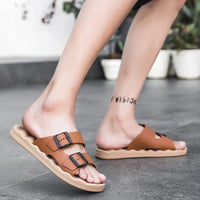 Tempe Soft Slide Sandal in Sienna Brown