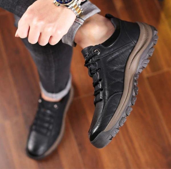 Men's Leather Lace-Up Orthopedic Sneakers - Low Top