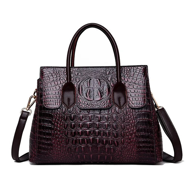 The Bordeaux Leather Tote in Espresso