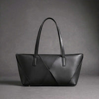 The Scultura Tote in Charcoal