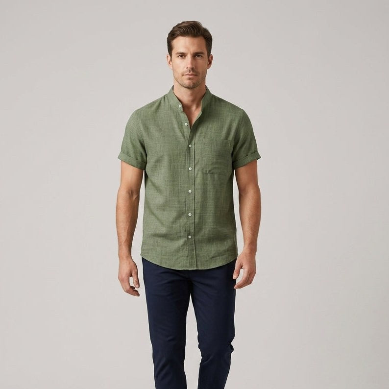 The Weekend Linen Shirt in Emerald