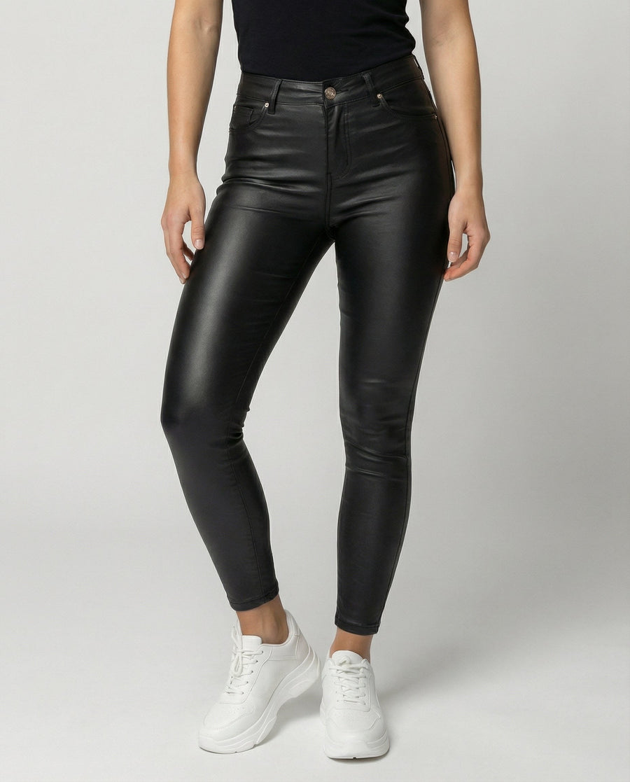 Tia Elegant Trousers in Black
