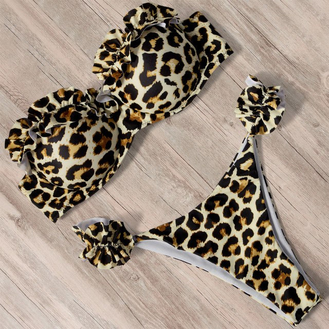Tia Set with Ruffles