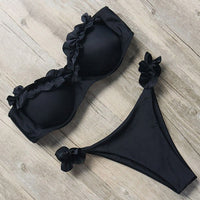 Tia Set with Ruffles in Black