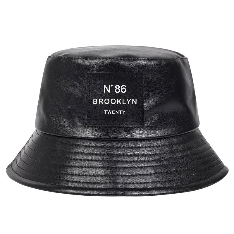 Timo Casual Hat in Black