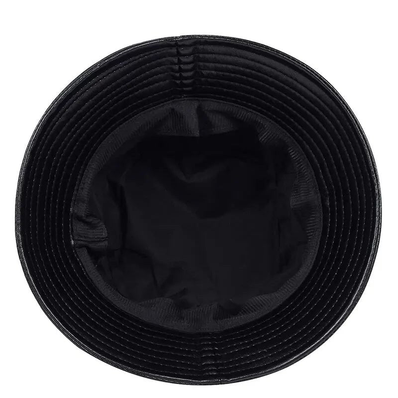 Timo Casual Hat in Black