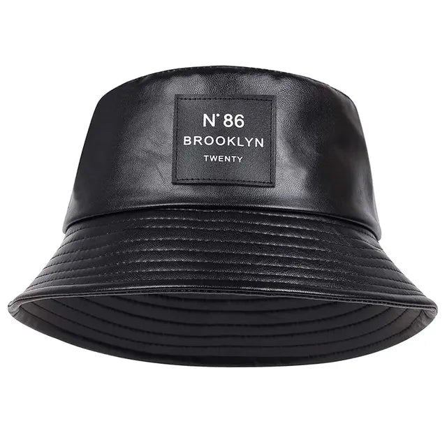 Timo Casual Hat in Black