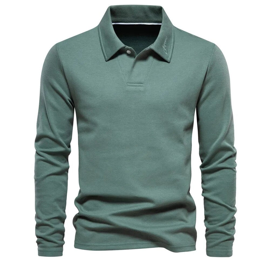 Tobias Polo in Green