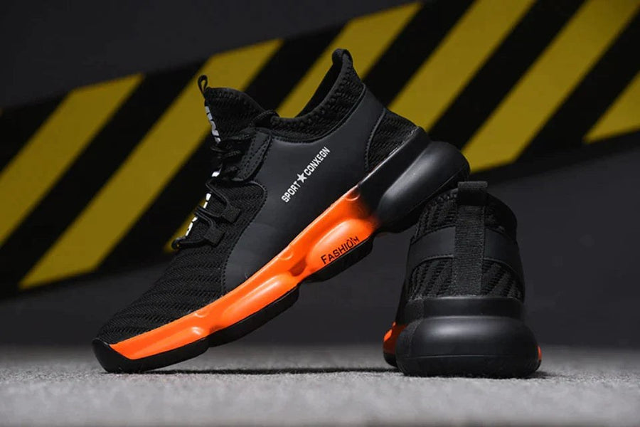 Tobias Shoes in Black