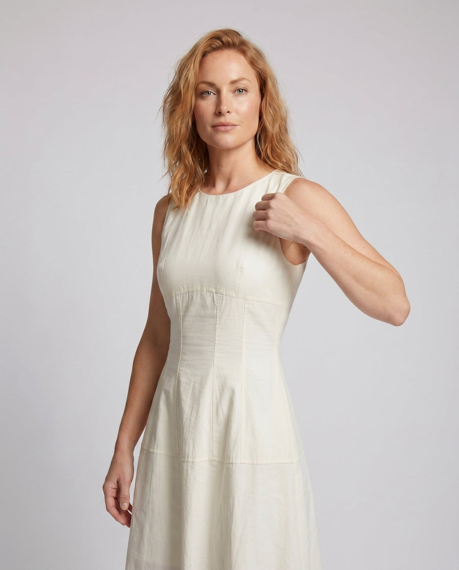 Ulrika Linen Dress with Sleeveless and Fitted