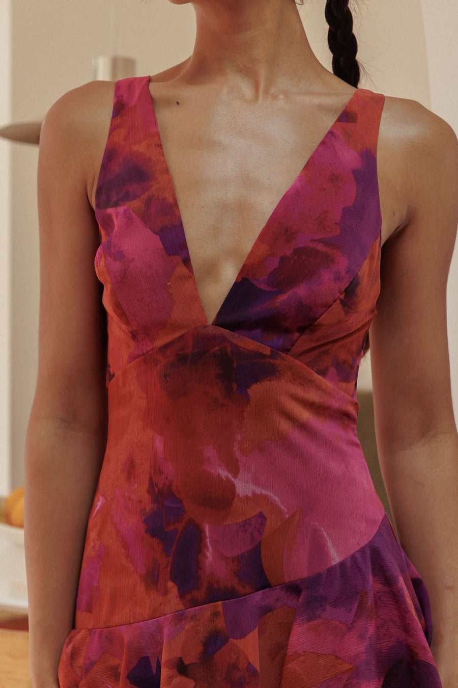 VEDA | RUFFLE MIDI DRESS