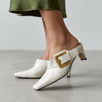 Vera Buckle Accent Mule in Pearl
