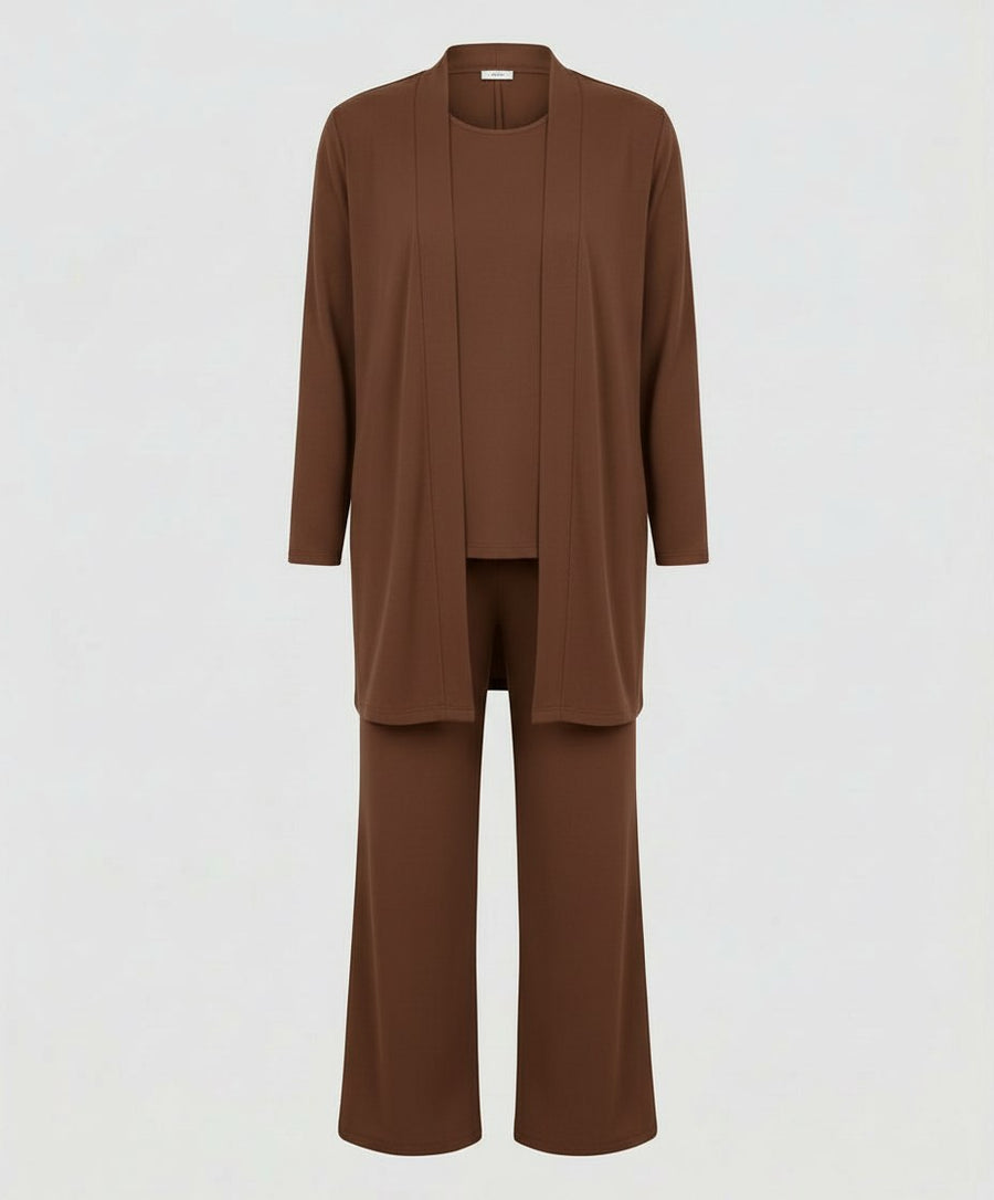 Vera Comfortable Set in Brown