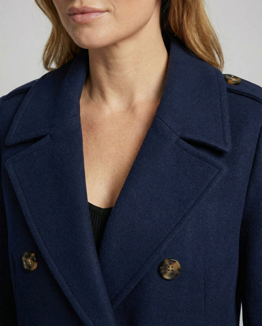 Vera Elegant Coat in Blue
