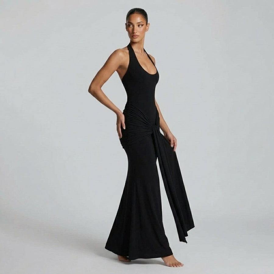 Vera Halter Knot Maxi Dress in Noir