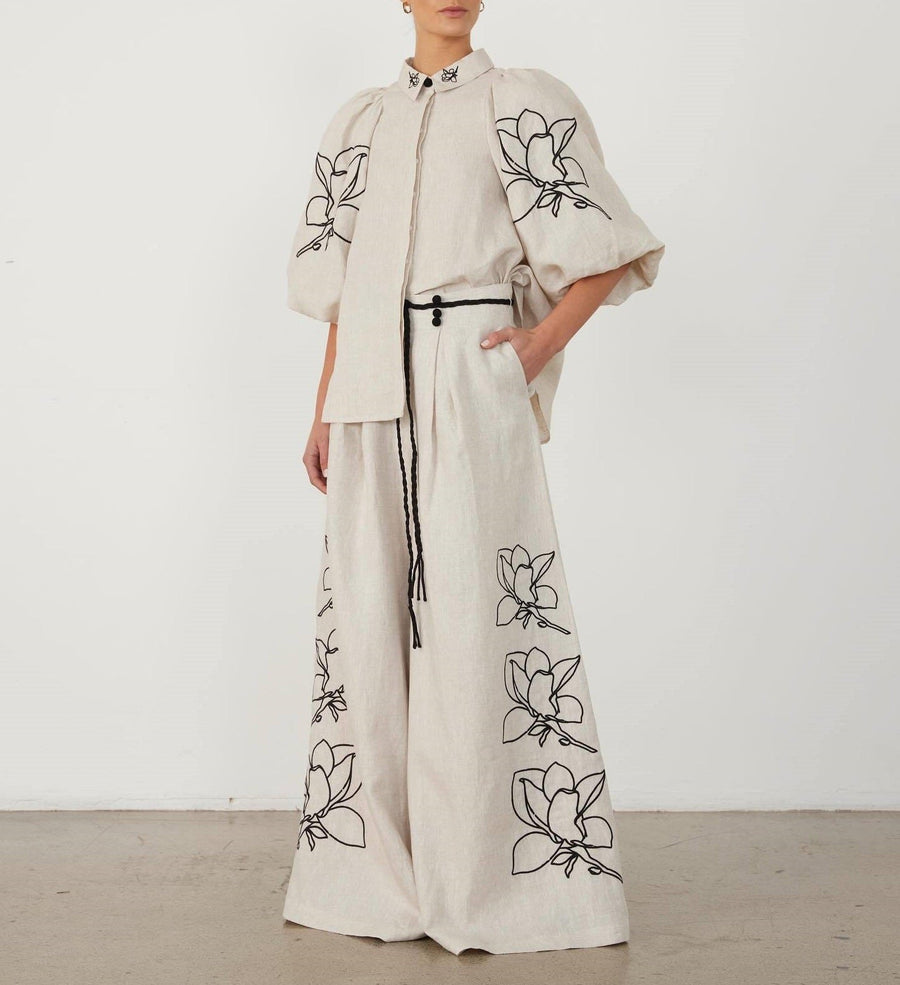 Vera Linen Trousers with Embroidery in Anzug