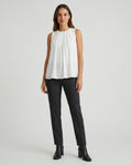 Verena Casual Linen Top with Sleeveless and Pleated