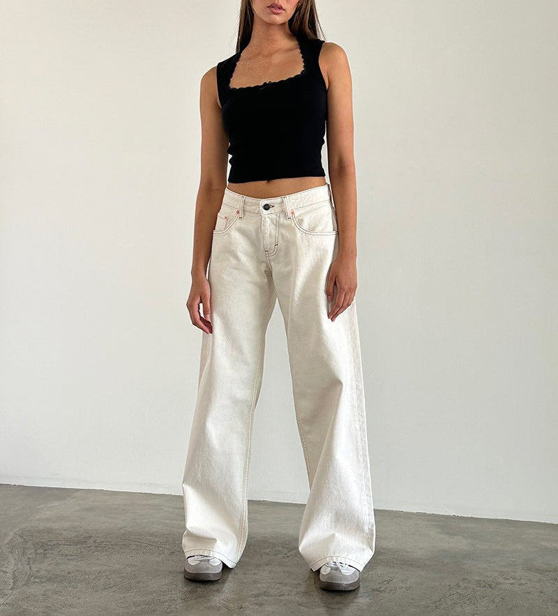 Violet Jeans in White