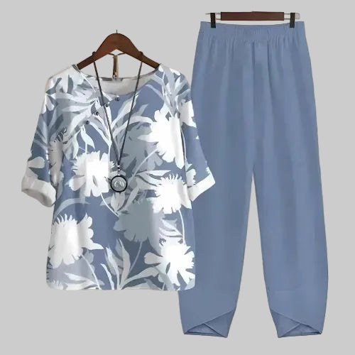 Violeta Women's Butterfly Print Short Sleeve Lounge Set in Blue