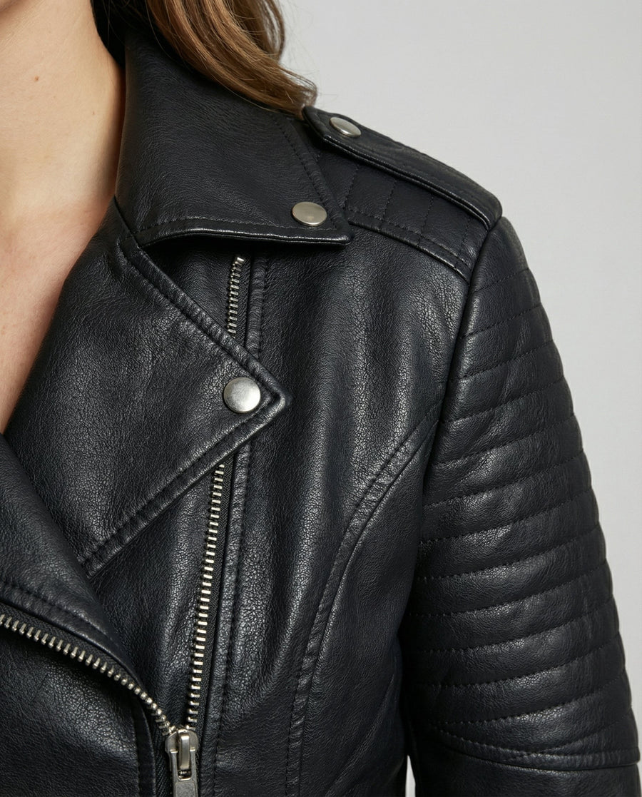 Viveca Elegant Leather Jacket in Black