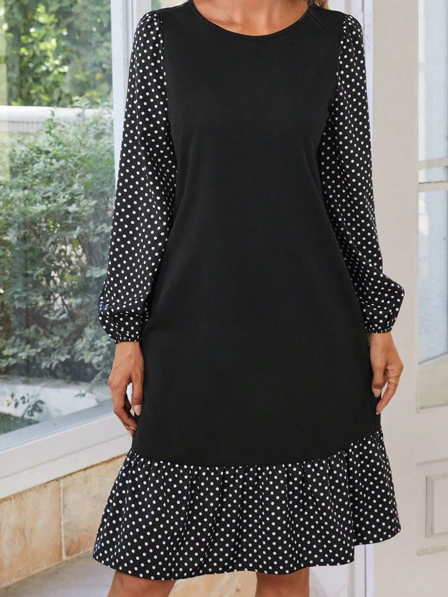 Wanda Elegant Dress with Ruffles in Black