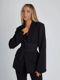 Women's Notched Lapel Blazer with Wide Waist Belt and Flap Pockets