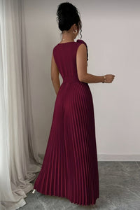 Victoria | Women's Pleated Sleeveless Floral Applique A-Line Evening Gown