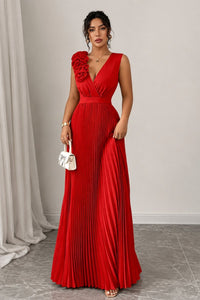 Victoria | Women's Pleated Sleeveless Floral Applique A-Line Evening Gown