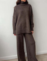 Women's Turtleneck Knit Set with Wide-Leg Pants and Ribbed Cuffs
