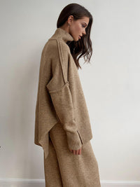 Women's Turtleneck Knit Set with Wide-Leg Pants and Ribbed Cuffs