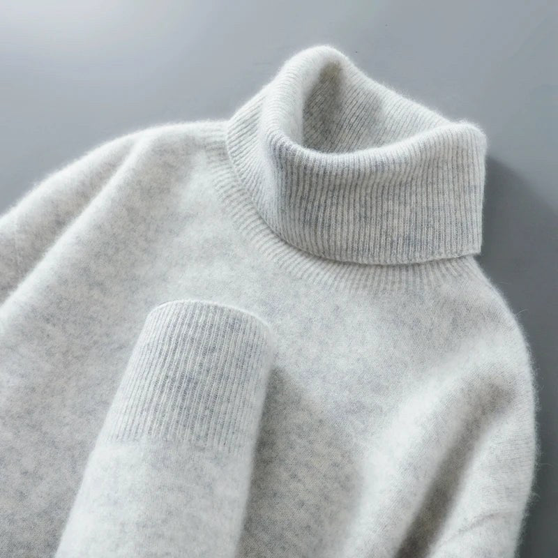 Woodfield Tailored Wool Turtleneck in Light Gray