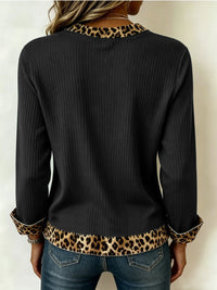 Wrenova Women's Print Knit Top in Black