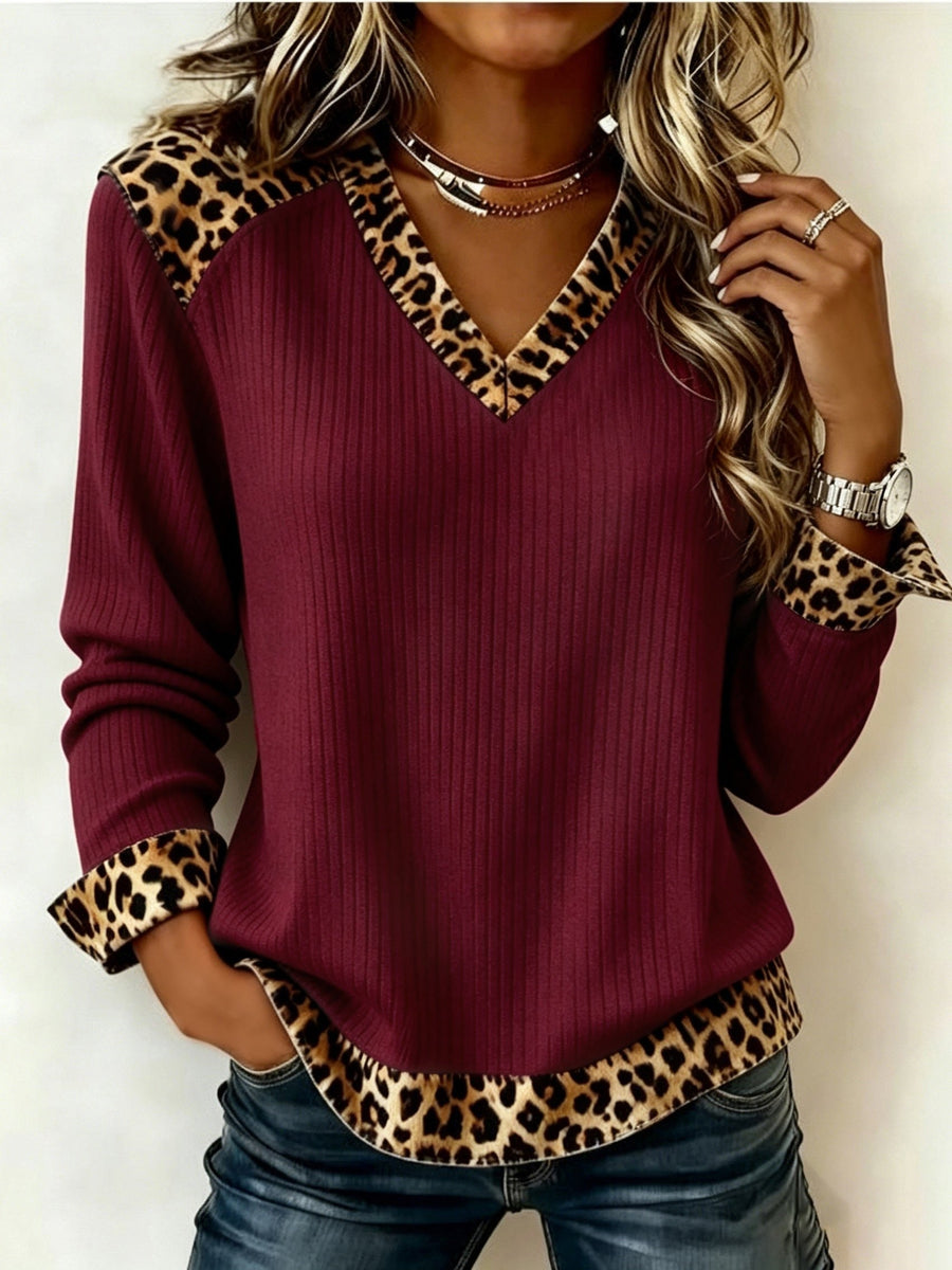 Wrenova Women's Print Knit Top in Dark Green