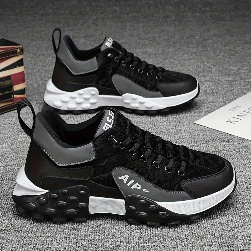 Xander Comfortable Shoes in Black
