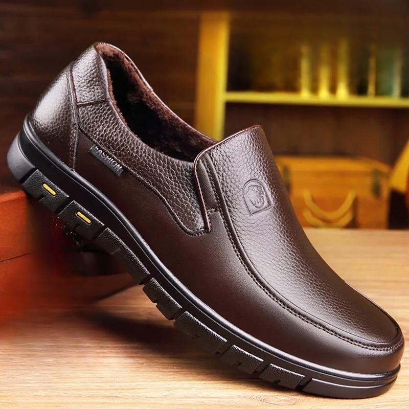 Xander Shoes in Braun Plusch