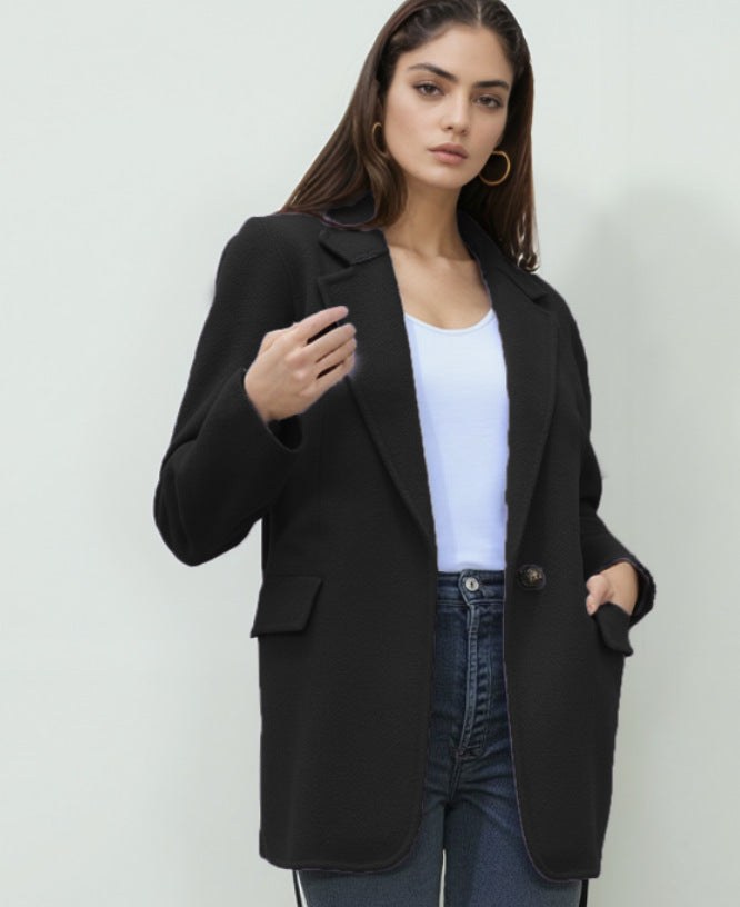 Xenia Elegant Jacket in Black