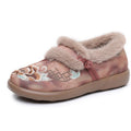 Gelblich Brown