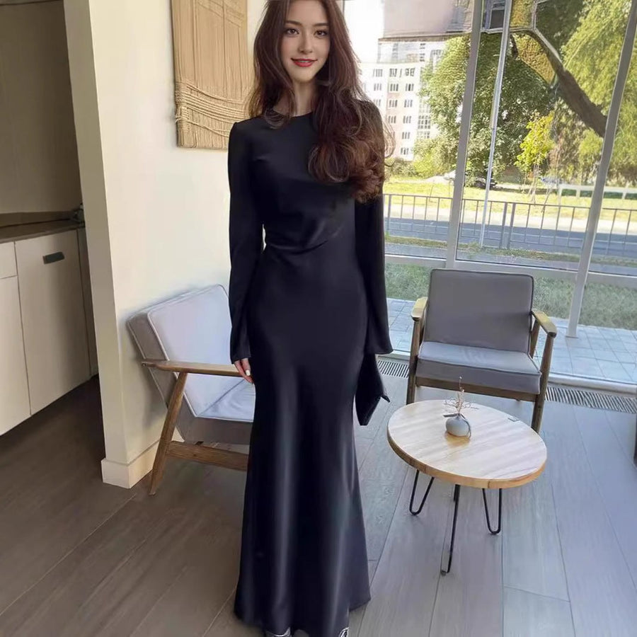 Yara Elegant Maxi Dress