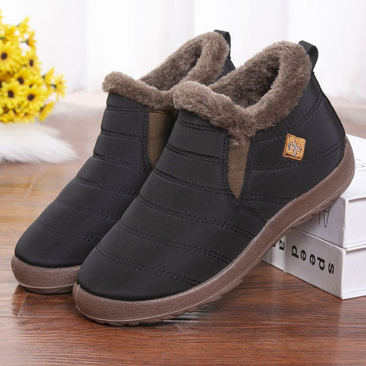 Yasmin Comfortable Shoes in Black