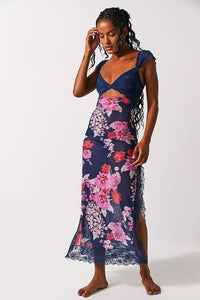 Yinar | Maxi Slip Dress