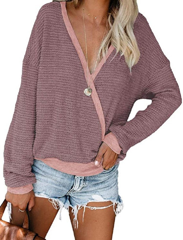 Yvette Casual Sweater with V-Neck in Black