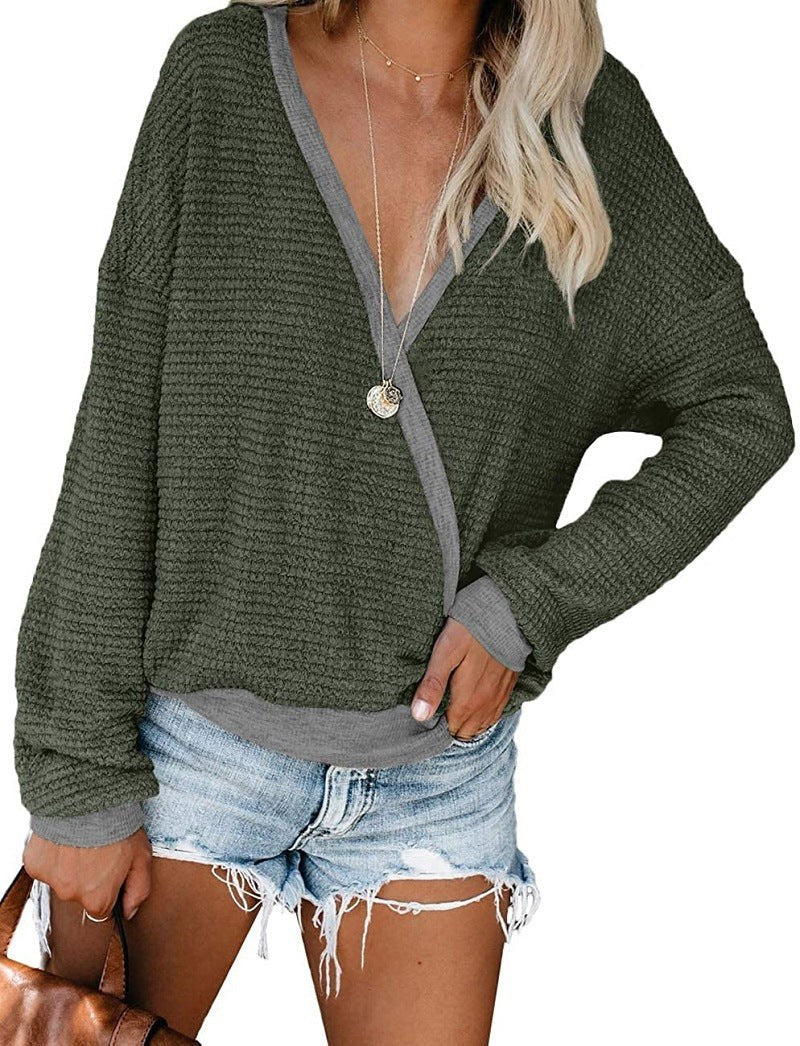 Yvette Casual Sweater with V-Neck in Green