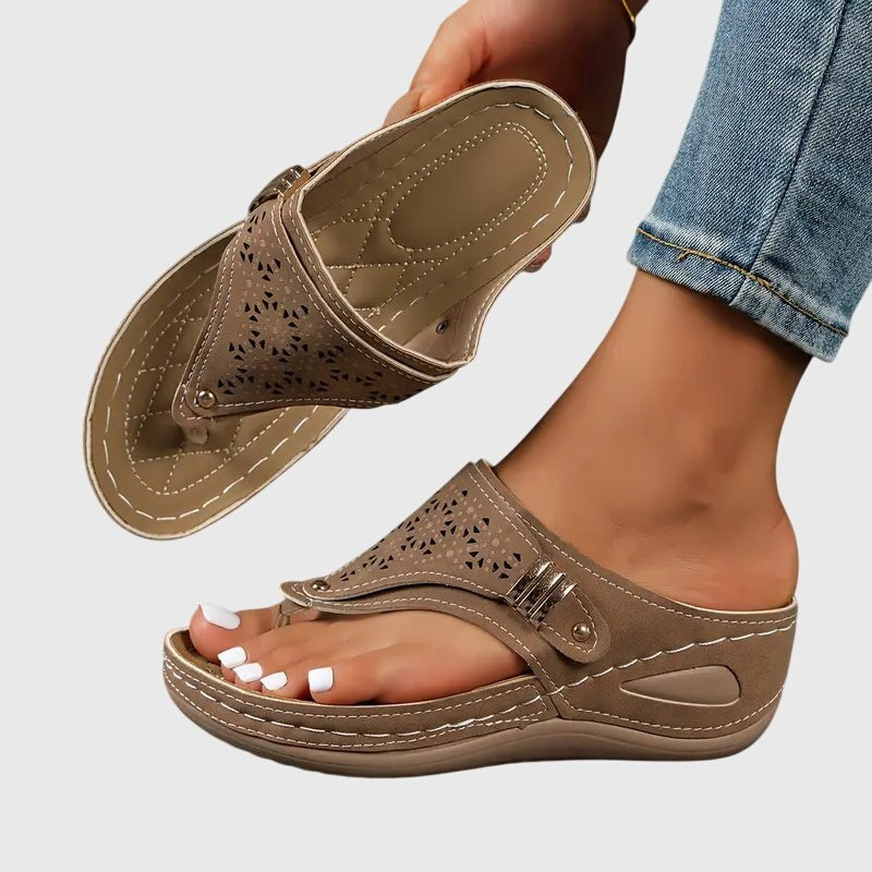 Zara Women's Embroidered Wedge Thong Sandals Slip-On in Brown