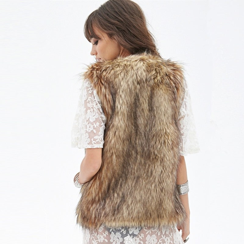 Zora Elegant Vest in Grass Green